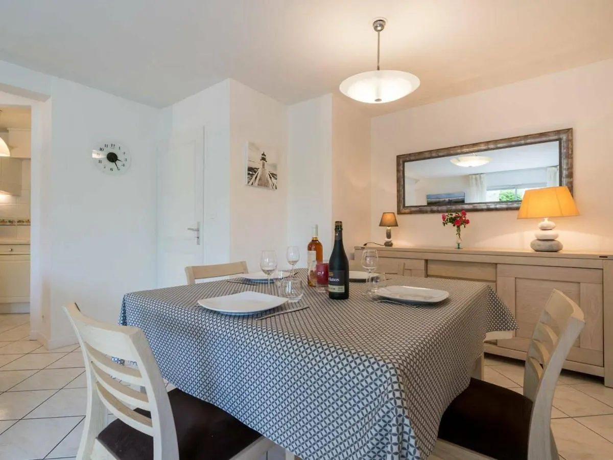 Apartment Carnac: Bel Appartement 69M², 3 Pieces, 6 Pers, Wifi, A 500M Des Plages - Parking & Petit Animal Accepte - Fr-1-477-4 France
